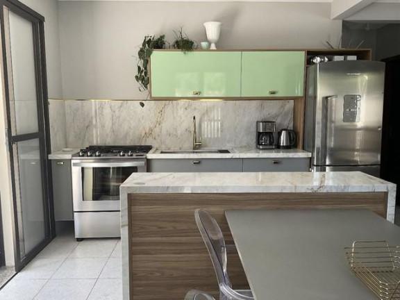 Imagem Casa com 3 Quartos à Venda, 258 m² em Centro - Guaratuba Imagem Casa com 3 Quartos à Venda, 258 m² em Centro - Guaratuba