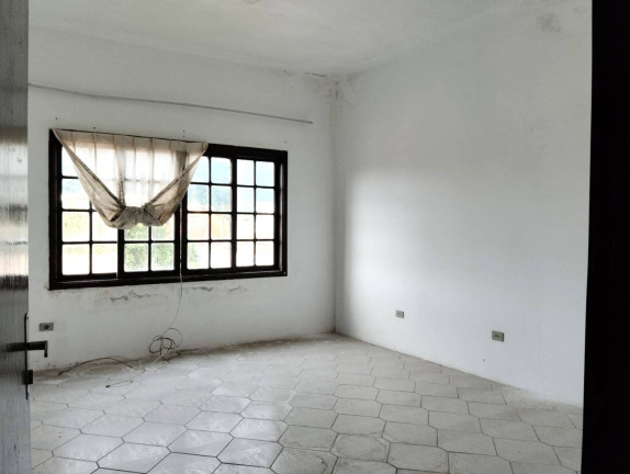 Imagem Sobrado com 8 Quartos à Venda, 250 m² em Jardim Sinhô Rollo - Iguape Imagem Sobrado com 8 Quartos à Venda, 250 m² em Jardim Sinhô Rollo - Iguape