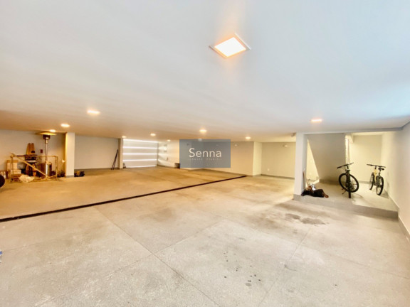Imagem Casa com 4 Quartos à Venda, 733 m² em Medeiros - Jundiaí Imagem Casa com 4 Quartos à Venda, 733 m² em Medeiros - Jundiaí