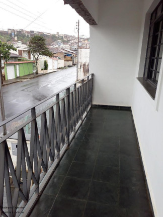 Imagem Sobrado com 3 Quartos à Venda, 130 m² em Jardim Ipê - Poços De Caldas Imagem Sobrado com 3 Quartos à Venda, 130 m² em Jardim Ipê - Poços De Caldas
