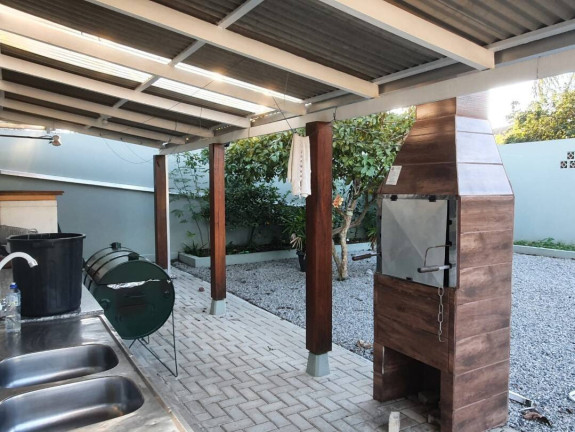 Imagem Casa com 3 Quartos à Venda, 155 m² em Centro - Balneário Barra Do Sul Imagem Casa com 3 Quartos à Venda, 155 m² em Centro - Balneário Barra Do Sul