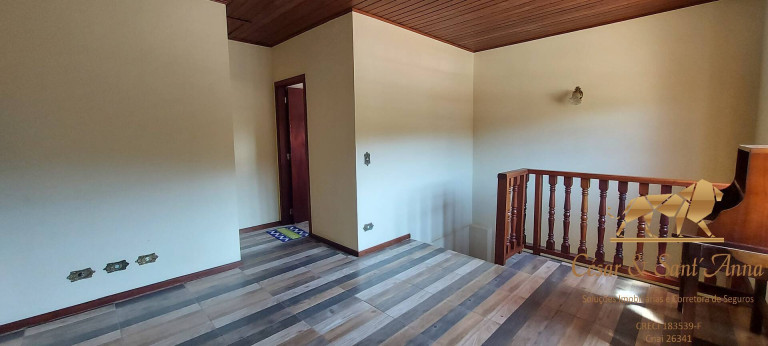 Imagem Casa com 4 Quartos à Venda, 270 m² em Jardim Márcia - Campos Do Jordão Imagem Casa com 4 Quartos à Venda, 270 m² em Jardim Márcia - Campos Do Jordão