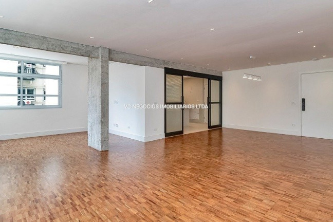 Imagem Apartamento com 3 Quartos à Venda, 213 m² em Cerqueira César - São Paulo
