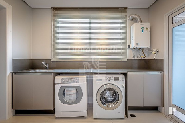 Imagem Apartamento com 4 Quartos à Venda, 207 m² em Praia Brava - Itajaí