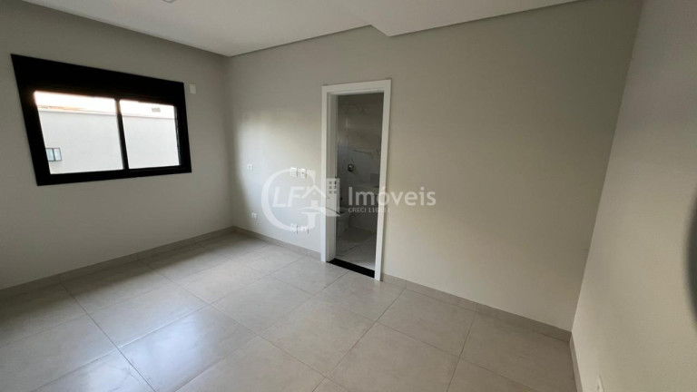 Imagem Casa com 3 Quartos à Venda, 210 m² em Alphaville Campo Grande 3 - Campo Grande Imagem Casa com 3 Quartos à Venda, 210 m² em Alphaville Campo Grande 3 - Campo Grande