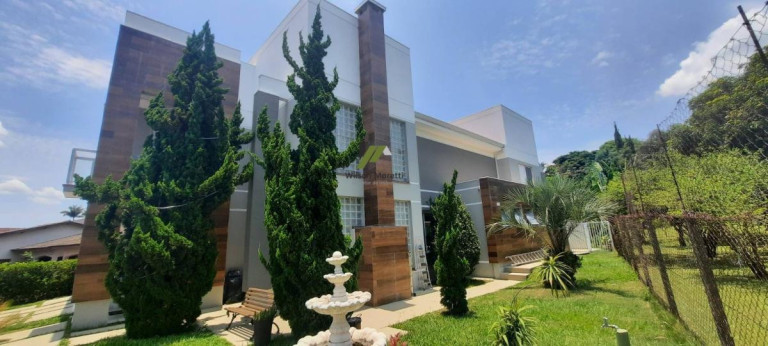 Imagem Casa de Condomínio com 4 Quartos à Venda, 380 m²