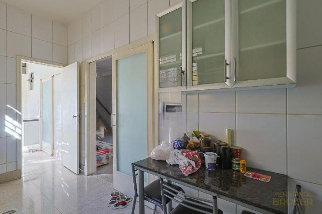 Imagem Casa com 4 Quartos à Venda, 325 m² em Santo Antônio - Belo Horizonte Imagem Casa com 4 Quartos à Venda, 325 m² em Santo Antônio - Belo Horizonte