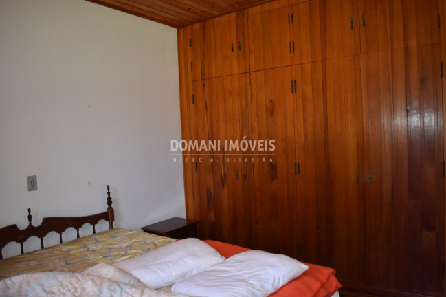 Imagem Casa com 4 Quartos à Venda, 560 m² em Região Do Alto Do Capivari - Campos Do Jordão Imagem Casa com 4 Quartos à Venda, 560 m² em Região Do Alto Do Capivari - Campos Do Jordão