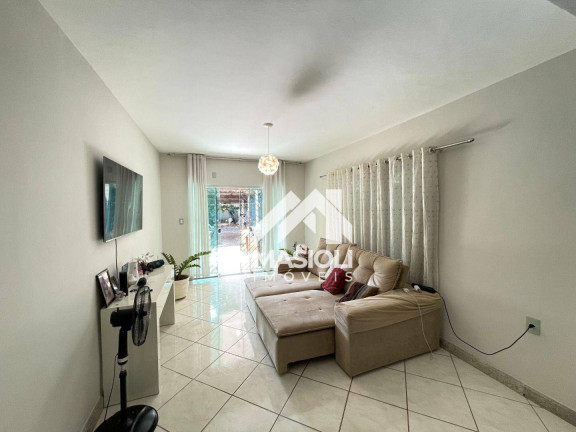 Imagem Casa com 3 Quartos à Venda, 165 m² em Centro - Vila Velha