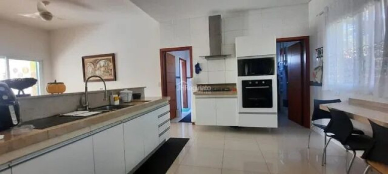 Imagem Casa com 4 Quartos à Venda, 250 m² em Vivendas Do Lago - Sorocaba Imagem Casa com 4 Quartos à Venda, 250 m² em Vivendas Do Lago - Sorocaba