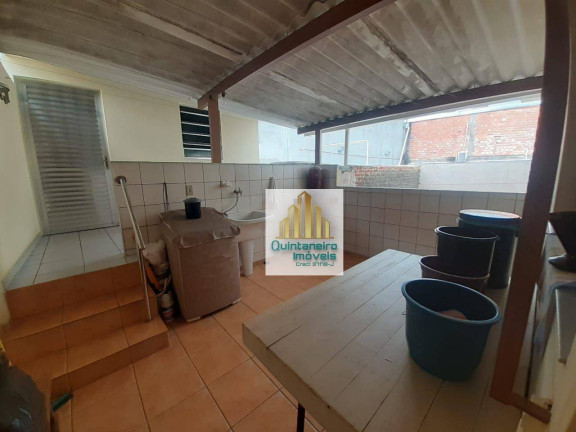 Imagem Casa com 2 Quartos à Venda, 186 m² em Jardim Barbosa - Guarulhos Imagem Casa com 2 Quartos à Venda, 186 m² em Jardim Barbosa - Guarulhos