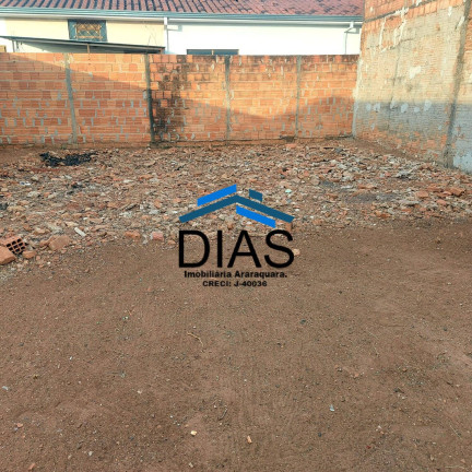 Terreno à Venda, 300 m² em Jardim Tabapuã (vila Xavier) - Araraquara
