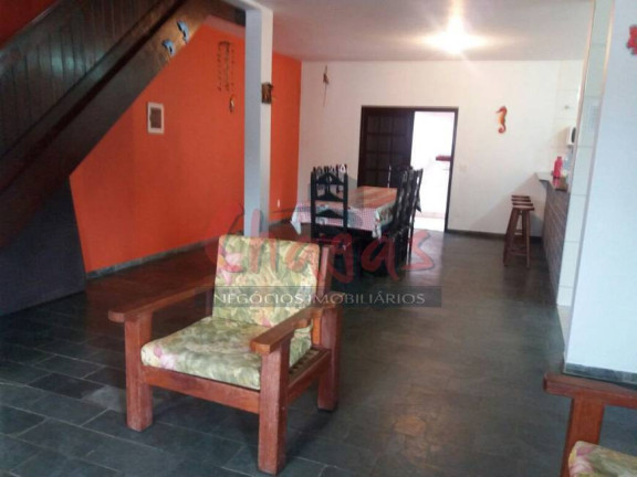Imagem Casa com 4 Quartos à Venda, 177 m² em Martim De Sá - Caraguatatuba Imagem Casa com 4 Quartos à Venda, 177 m² em Martim De Sá - Caraguatatuba