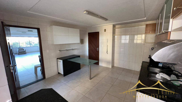 Imagem Apartamento com 3 Quartos à Venda, 168 m² em Lagoa Nova - Natal