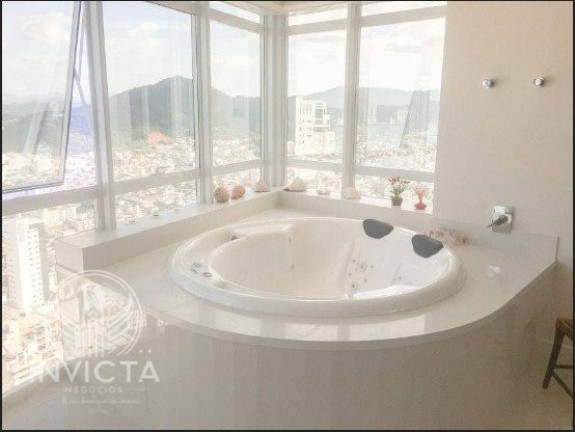 Imagem Apartamento com 4 Quartos à Venda, 228 m² em Centro - Balneário Camboriú