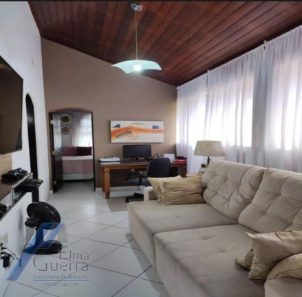 Imagem Casa com 4 Quartos à Venda, 150 m² em Centro - Ubatuba Imagem Casa com 4 Quartos à Venda, 150 m² em Centro - Ubatuba