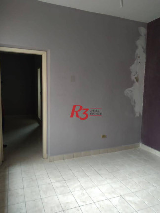 Imagem Casa com 3 Quartos para Alugar, 150 m² em Encruzilhada - Santos Imagem Casa com 3 Quartos para Alugar, 150 m² em Encruzilhada - Santos