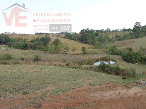 Imagem Chácara com 4 Quartos para Alugar, 400 m² em Piracangaguá - Taubaté Imagem Chácara com 4 Quartos para Alugar, 400 m² em Piracangaguá - Taubaté
