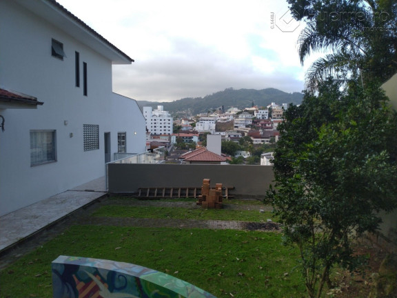 Imagem Edifício Residencial com 11 Quartos à Venda, 1.040 m² em Carvoeira - Florianópolis Imagem Edifício Residencial com 11 Quartos à Venda, 1.040 m² em Carvoeira - Florianópolis