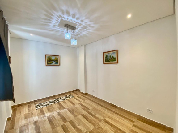 Imagem Apartamento com 1 Quarto à Venda, 40 m² em Gonzaga - Santos Imagem Apartamento com 1 Quarto à Venda, 40 m² em Gonzaga - Santos