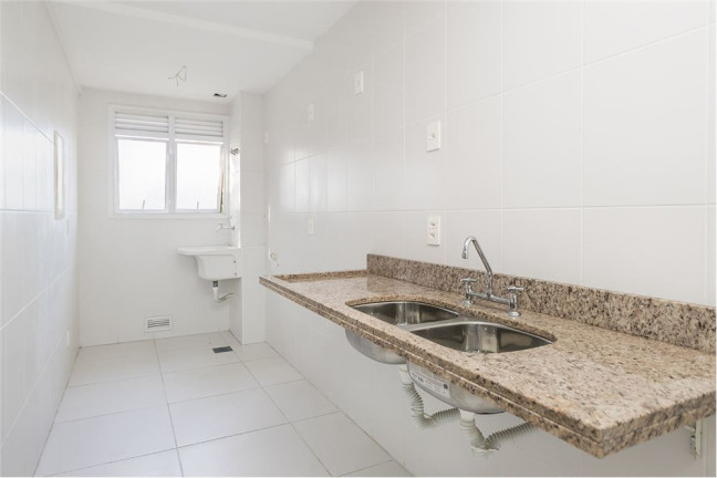 Imagem Imóvel com 2 Quartos à Venda, em Passo Da Areia - Porto Alegre Imagem Imóvel com 2 Quartos à Venda, em Passo Da Areia - Porto Alegre