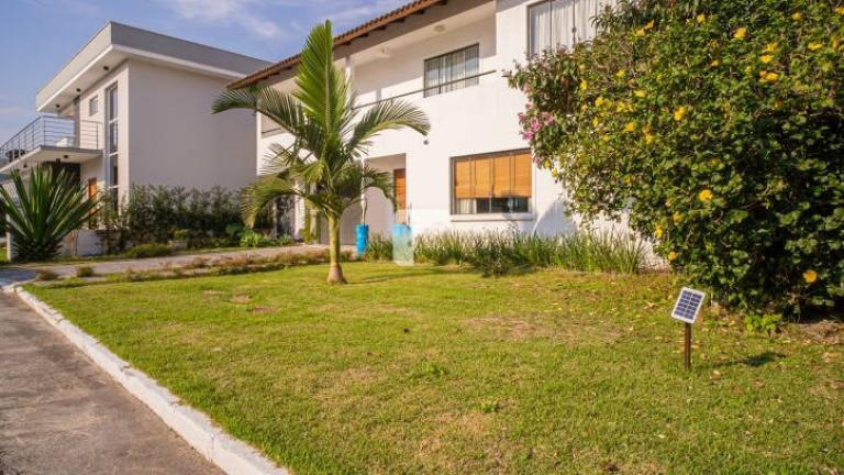 Casa de Condomínio com 4 Quartos à Venda, 388 m² em Cachoeira Do Bom Jesus - Florianópolis