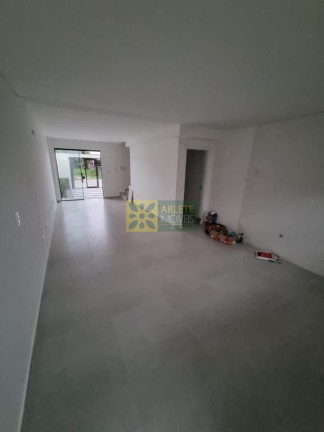 Imagem Sobrado com 3 Quartos à Venda, 92 m² em Balneário Perequê - Porto Belo Imagem Sobrado com 3 Quartos à Venda, 92 m² em Balneário Perequê - Porto Belo