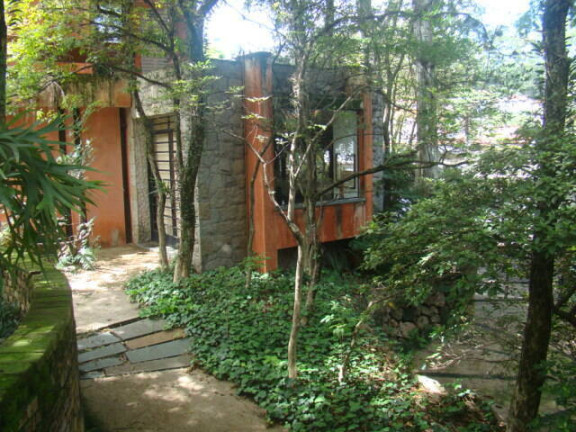 Imagem Casa com 5 Quartos à Venda, 300 m² em Pacaembu - São Paulo Imagem Casa com 5 Quartos à Venda, 300 m² em Pacaembu - São Paulo