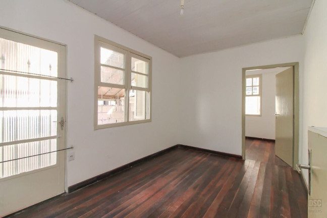Imagem Casa com 2 Quartos à Venda, 141 m² em Petrópolis - Porto Alegre Imagem Casa com 2 Quartos à Venda, 141 m² em Petrópolis - Porto Alegre
