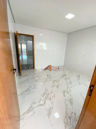 Imagem Sobrado com 3 Quartos à Venda, 240 m² em Penha De França - São Paulo Imagem Sobrado com 3 Quartos à Venda, 240 m² em Penha De França - São Paulo