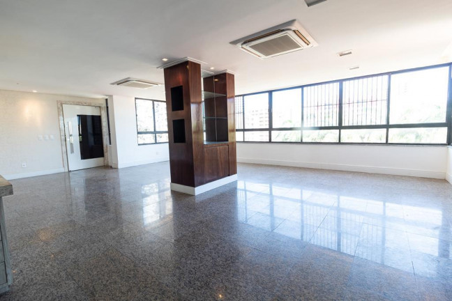 Imagem Apartamento com 4 Quartos à Venda, 247 m² em Meireles - Fortaleza