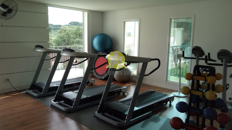 Imagem Casa com 3 Quartos à Venda, 307 m² em Butiatuvinha - Curitiba Imagem Casa com 3 Quartos à Venda, 307 m² em Butiatuvinha - Curitiba