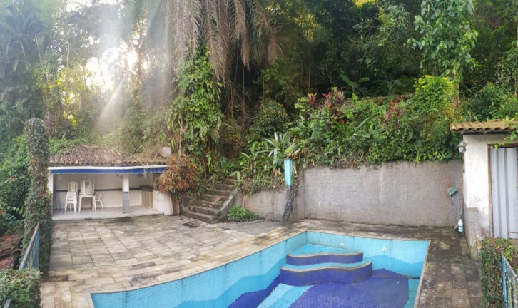 Imagem Casa com 5 Quartos à Venda, 300 m² em Itaipu - Niterói Imagem Casa com 5 Quartos à Venda, 300 m² em Itaipu - Niterói
