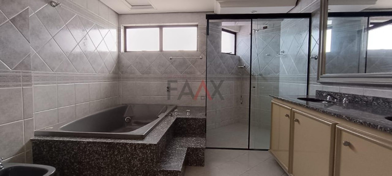 Imagem Apartamento com 2 Quartos à Venda, 235 m² em Centro - Gpva - Guarapuava Imagem Apartamento com 2 Quartos à Venda, 235 m² em Centro - Gpva - Guarapuava