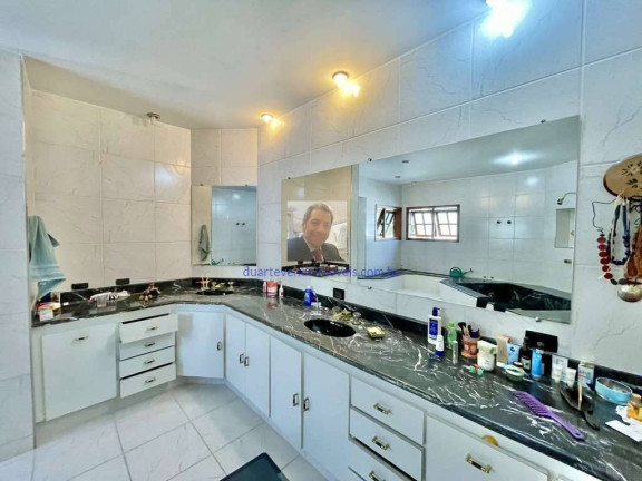 Imagem Casa com 5 Quartos à Venda, 923 m² em Vila Santo Antônio - Cotia Imagem Casa com 5 Quartos à Venda, 923 m² em Vila Santo Antônio - Cotia