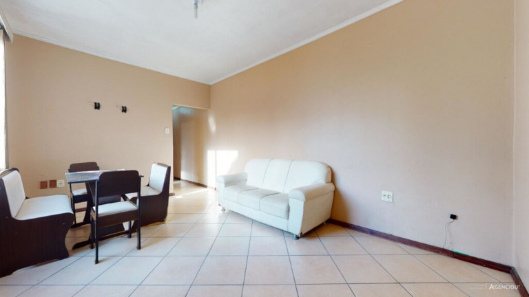 Imagem Imóvel com 4 Quartos à Venda, 95 m² em Cidade Baixa - Porto Alegre Imagem Imóvel com 4 Quartos à Venda, 95 m² em Cidade Baixa - Porto Alegre