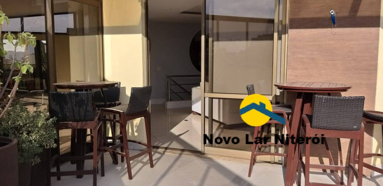 Imagem Apartamento com 4 Quartos à Venda, 280 m² em Icaraí - Niterói