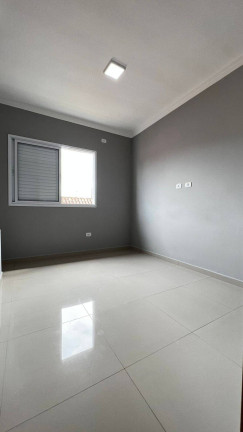 Imagem Casa com 3 Quartos à Venda, 84 m² em Vila Caiçara - Praia Grande Imagem Casa com 3 Quartos à Venda, 84 m² em Vila Caiçara - Praia Grande