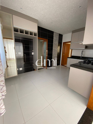 Imagem Casa com 5 Quartos à Venda, em Parque Residencial Itapeti - Mogi Das Cruzes Imagem Casa com 5 Quartos à Venda, em Parque Residencial Itapeti - Mogi Das Cruzes