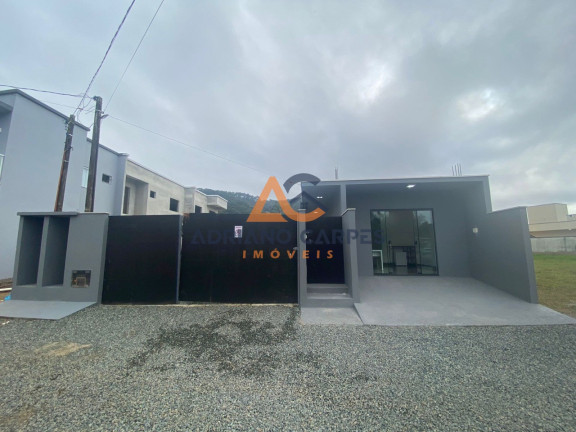Terreno à Venda, 302 m² em Gravatá - Penha