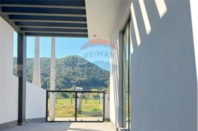 Imagem Casa com 3 Quartos à Venda,  em Forquilhas - São José