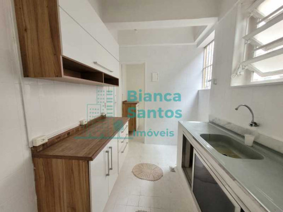 Imagem Apartamento com 2 Quartos à Venda, 65 m² em Copacabana - Rio De Janeiro Imagem Apartamento com 2 Quartos à Venda, 65 m² em Copacabana - Rio De Janeiro