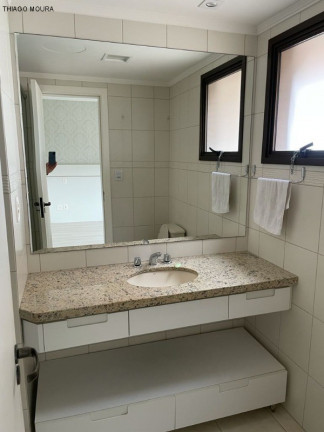 Imagem Imóvel com 2 Quartos à Venda, 85 m² em Higienópolis - Porto Alegre Imagem Imóvel com 2 Quartos à Venda, 85 m² em Higienópolis - Porto Alegre