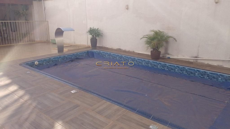 Imagem Casa com 4 Quartos à Venda, 220 m² em Anápolis City - Anápolis Imagem Casa com 4 Quartos à Venda, 220 m² em Anápolis City - Anápolis
