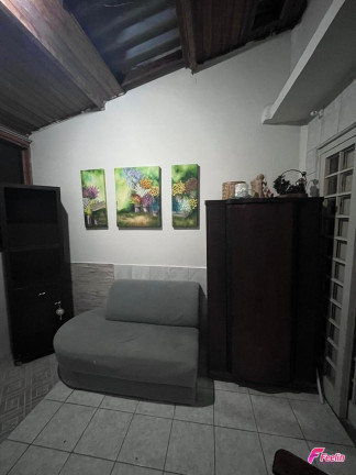 Imagem Casa com 4 Quartos à Venda, 148 m² em Trindade - Florianópolis Imagem Casa com 4 Quartos à Venda, 148 m² em Trindade - Florianópolis