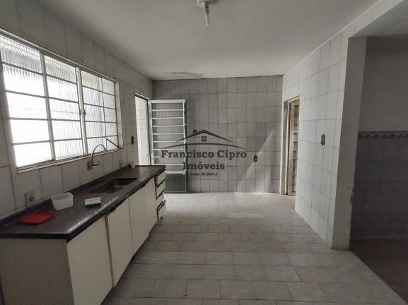 Imagem Casa com 3 Quartos à Venda, 235 m² em Vila Eliana Maria - Vila Molica - Guaratinguetá Imagem Casa com 3 Quartos à Venda, 235 m² em Vila Eliana Maria - Vila Molica - Guaratinguetá