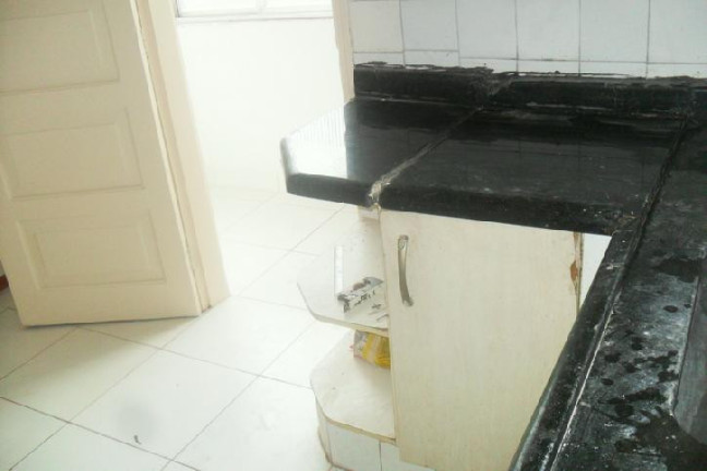Imagem Apartamento com 2 Quartos à Venda, 80 m² em Marapé - Santos