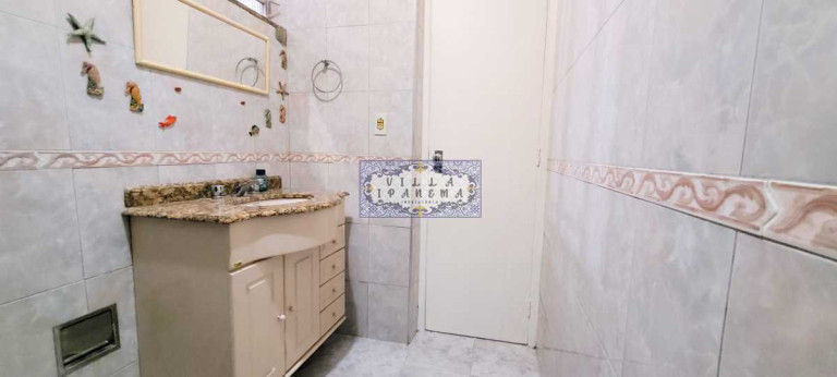 Imagem Apartamento com 2 Quartos à Venda, 70 m² em Copacabana - Rio De Janeiro Imagem Apartamento com 2 Quartos à Venda, 70 m² em Copacabana - Rio De Janeiro