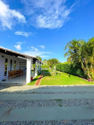 Imagem Casa de Condomínio com 6 Quartos à Venda, 374 m² em Estrada Do Coco - Lauro De Freitas Imagem Casa de Condomínio com 6 Quartos à Venda, 374 m² em Estrada Do Coco - Lauro De Freitas