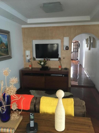 Casa com 4 Quartos à Venda, 240 m² em Jardim Guarulhos - Guarulhos